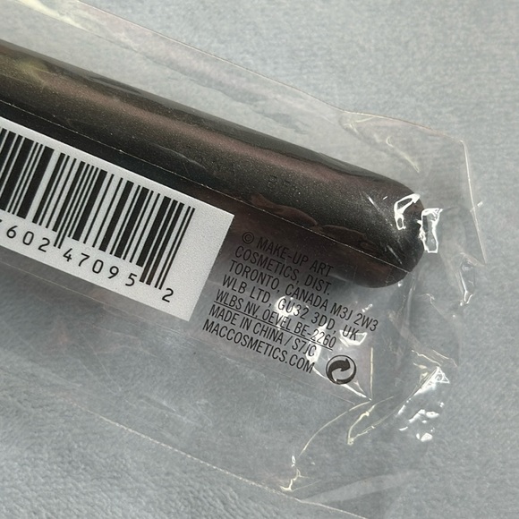 🧰 MAC COSMETICS | 129 SYNTHETIC POWDER/BLUSH BRUSH - Picture 3 of 6